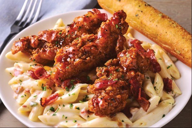 Applebee's Four-Cheese Mac & Cheese with Honey Pepper Chicken Tenders