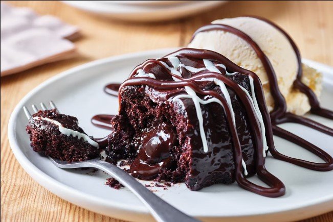 Applebee's Triple Chocolate Meltdown